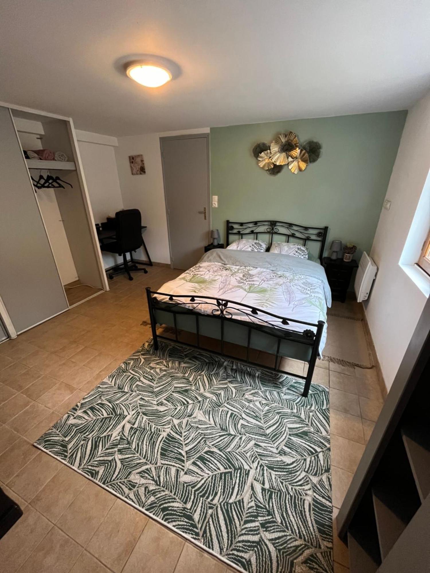 Logement Paisible En Bord De Vienne Bonneuil-Matours Екстер'єр фото